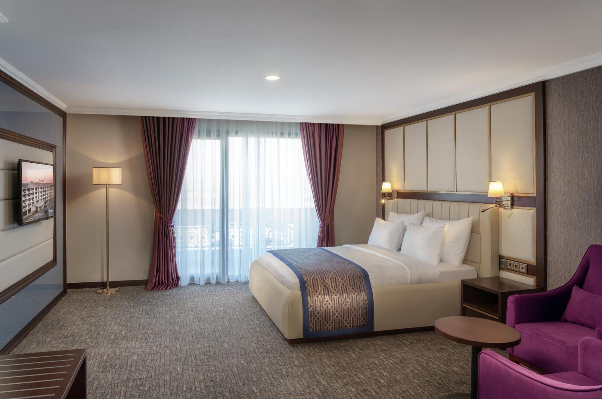Hotel Ramada Plaza By Wyndham Silivri Exteriér fotografie